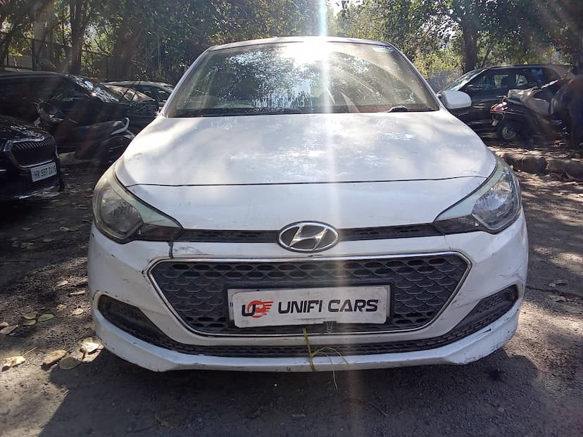 HYUNDAI I20 MAGNA CRDI 2015