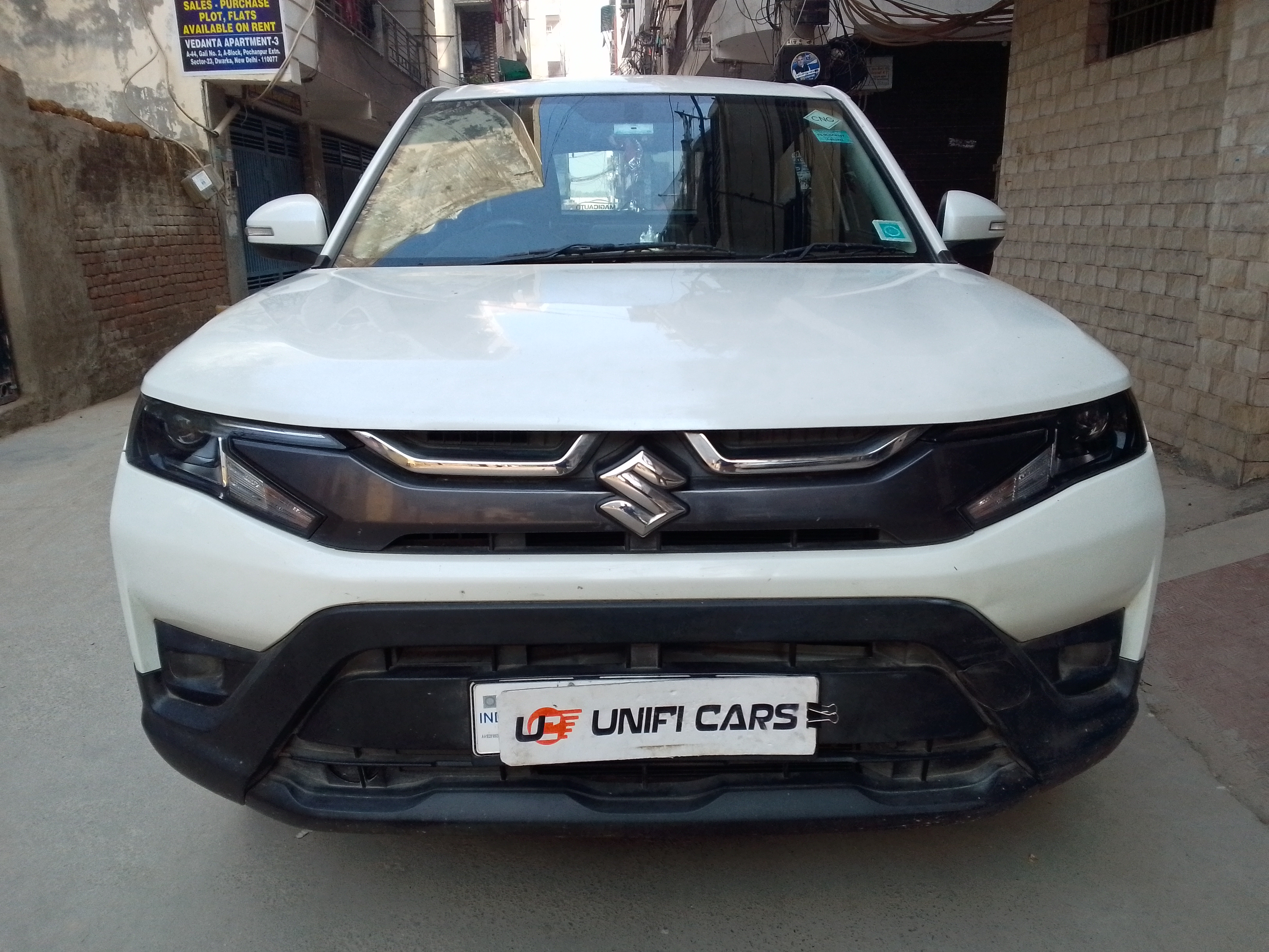 MARUTI BREZZA LXI CNG 2023