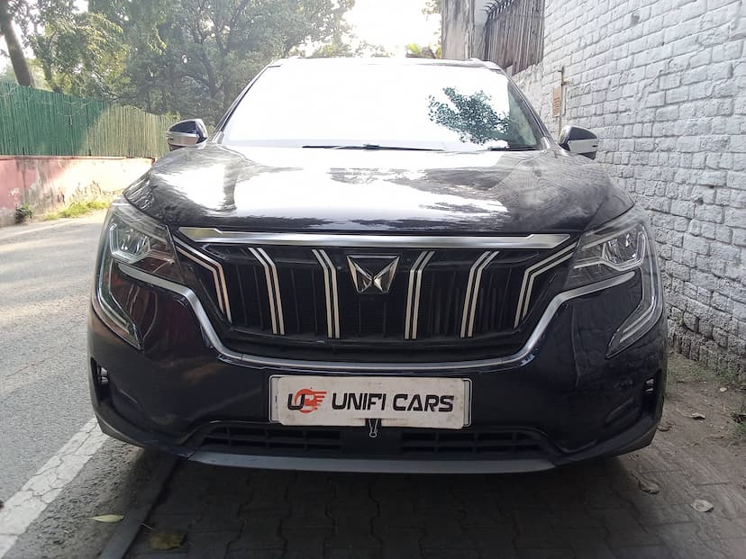 MAHINDRA XUV700 AX7 L AT 2023